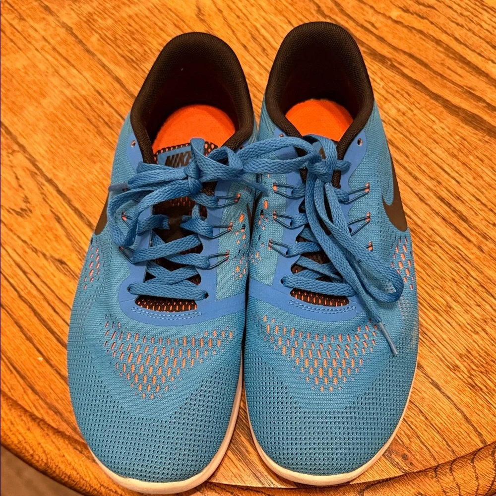 Nike RN Free Blue/Orange Running Sneakers‎ Lightweight  Size 7y